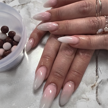 nails