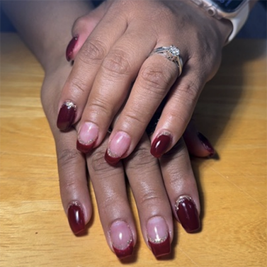nails
